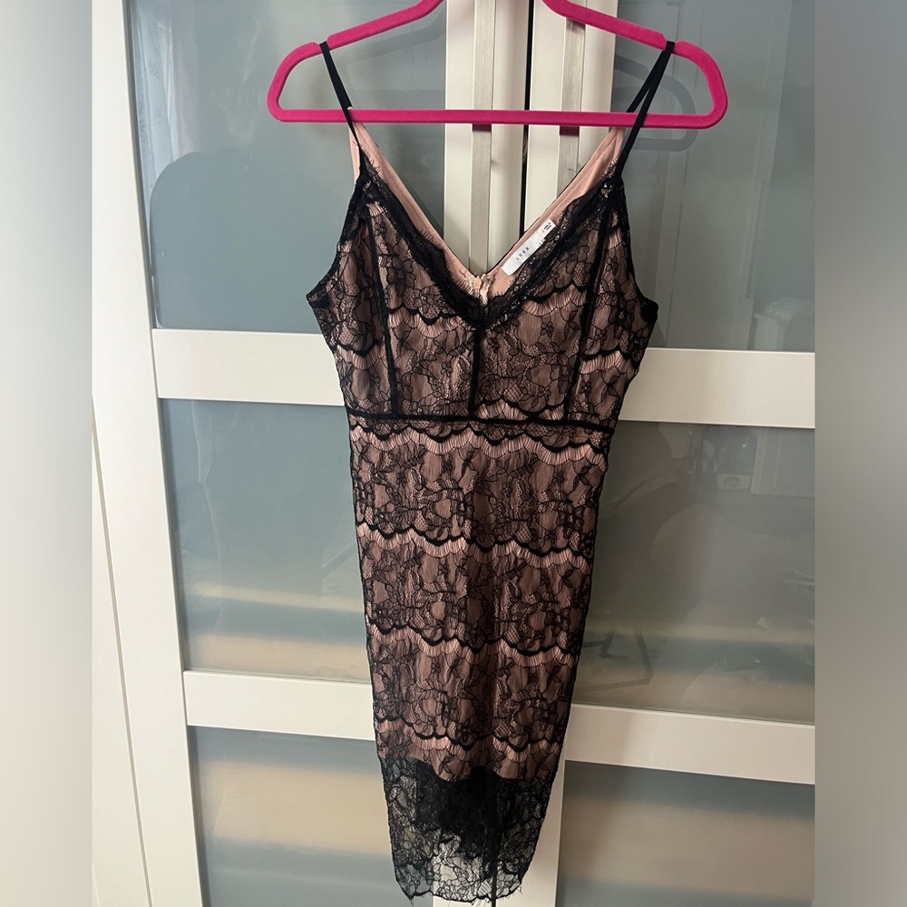 Mystique Boutique Lace Midi dress